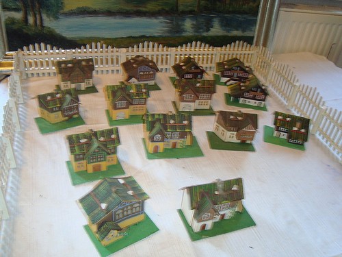 Altes miniatur - altes,